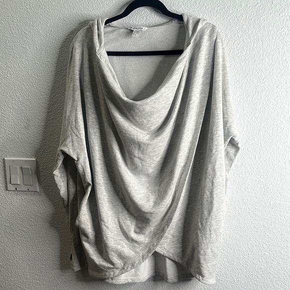 Athleta purana Gray wrap  hooded sweatshirt size L active wear yoga over size - Picture 4 of 10